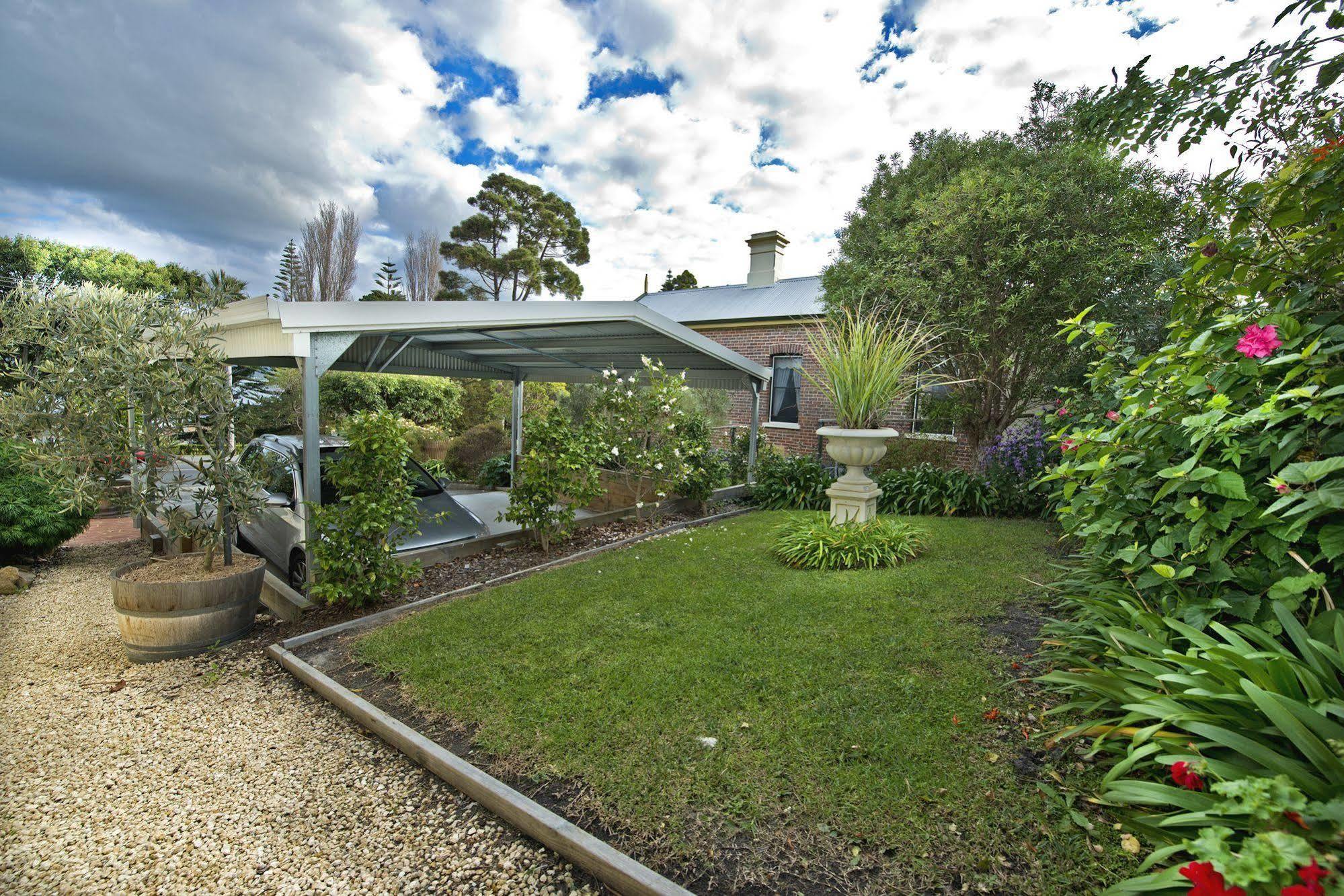 Dunmoylen House Bed & Breakfast Albany Exterior photo